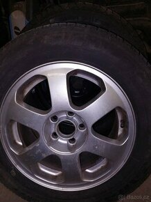 Kolo s pneu 195/65/15