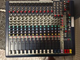 Soundcraft MFXi12
