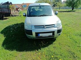 Citroen Berlingo 1.6i 16V 80Kw LPG rok 2006, 243 000km - 1