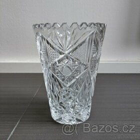 Broušená váza (český křišťál) 15 cm