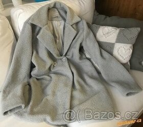 Nádherný šedý kabát vel.40 dámský