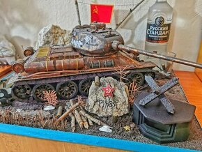 Sovětský Tank T34/85 ( 1:16 ) s Dioramem ČÍST CELÉ