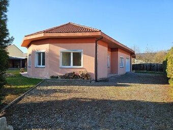 Prodej rodinného domu 5+kk, 231m2 + podkroví, Mohelnice
