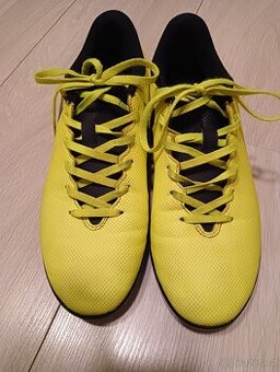 ADIDAS X17 kopačky turfy svítivě žluté vel. 41 1/3