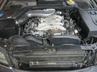 AUDI A8 3.3tdi AKF 165kw 1999-2002 - funkční motor