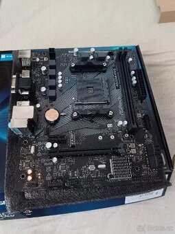 Prodám modherboard ASRock A520M-HVS - 1