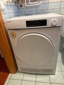 Nová Sušička Sharp KD-NCB7S7PW9