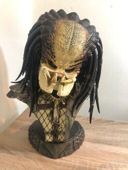 Busta Predator od Sideshow Collectibles (1404/2500)