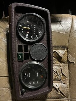 Kaplička/budíky, Mercedes G W460/461