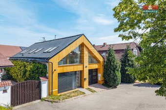 Prodej rodinného domu, 190 m², Praha, ul. Žampiónová - 1