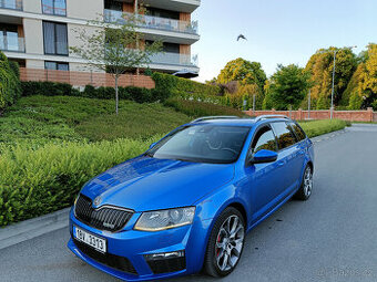Škoda Octavia RS 2.0TDI /TZ/CANTON/COLUMBUS/DSG/ krásný stav