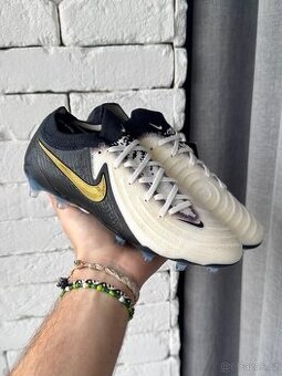 Dětské Kopačky Nike Phantom GX II Elite AG-PRO 36,5