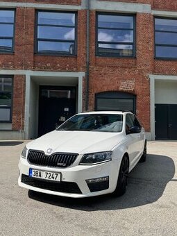 Škoda Octavia RS 3 III, parking autopilot, 18" ALU