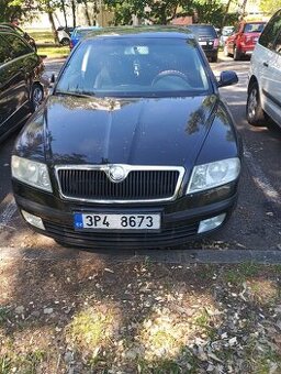 Prodám Octavia 2 - 1