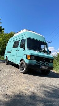 Prodám obytný Mercedes 308D