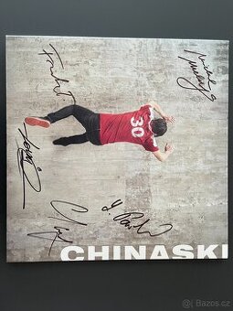 LP - Vinyl Chinaski 30 s originálními podpisy na obalu