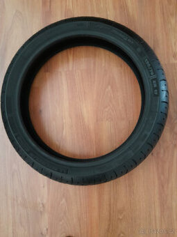 MICHELIN PILOT ROAD 4 GT 120/70/17 58W