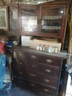 kredenc,příborník