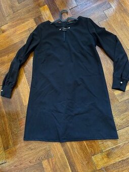 Černé dámské šaty vel. M Mohito