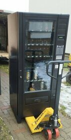 Predám snack automat s chladením