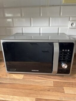 Mikrovlnná trouba Samsung