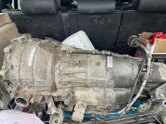 Převodovka: automatická ZF 6HP28A