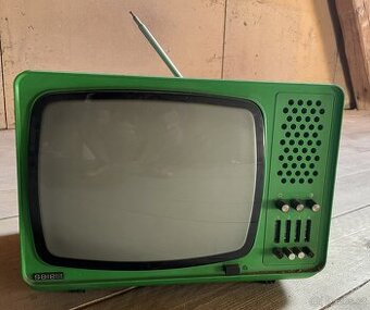 Přenosný televizor Satelit