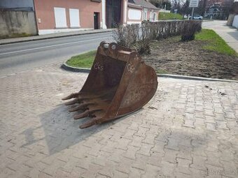 Lžíce podkopová zubatá 120 cm, Č65