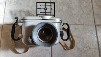 Historické podvodní UW pouzdro KPF1 pro fotoaparát Zenit 3M