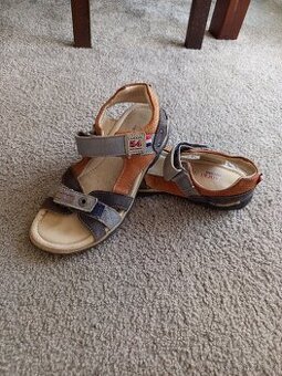 Sandále vel.33