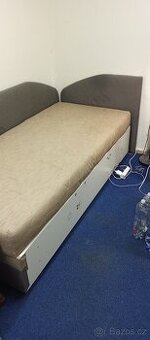 Prodám postel