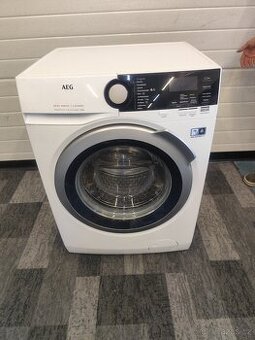 Pracka aeg 8kg
