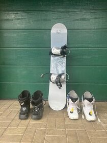Snowboard 130cm + vázání + boty 23,5 / 25 - komplet