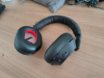 Sluchátka s Nosie cancelling: Plantronics Backbeat Pro 2