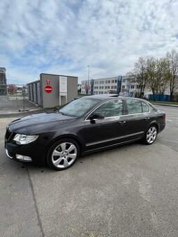 Škoda superb 3,6 DSG 4x4 V6 191kw