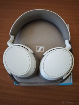 Sluchátka Sennheiser Accentum Plus