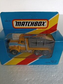 MATCHBOX - TIPPER TRUCK
