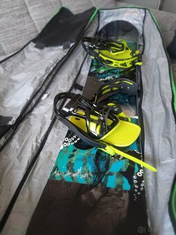 Prodám snowboard set