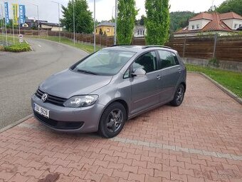 Volkswagen golf V plus facelift 1.6mpi 75kw rok 2009