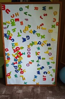 Magnetická tabule