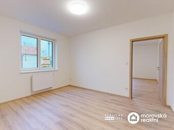Prodej nového bytu 1+1 s parkovacím stáním ve Vémyslicích