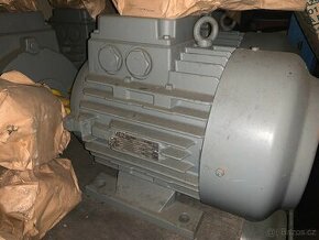 Elektromotor 4,6KW 1435 otáček