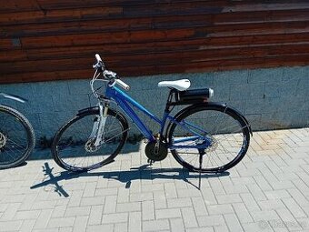 Dámské elektrokolo GIANT Rove