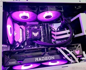 Kompaktní MAtx pc s RX 7800 XT - 1