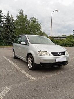 VW Touran 1.9 TDI 77kw 7 místní