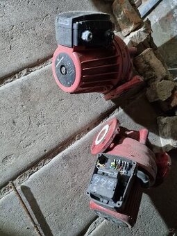Oběhové čerpadlo Grundfos - 1