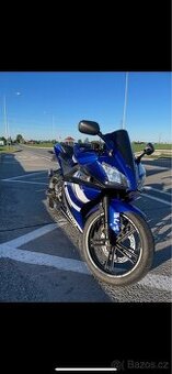 Yamaha yzf 125