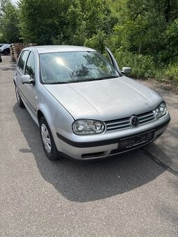 Vw golf 1.4 16 v náhradní díly