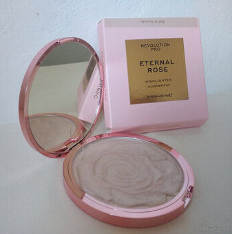 Pudrový rozjasňovač Revolution Rose White 18g - 1