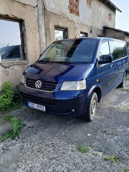Volkswagen Transporter - 1